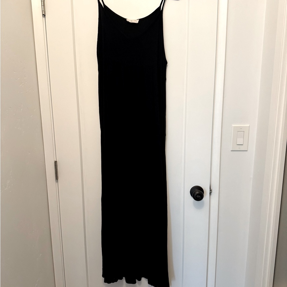 Carly Jean Morgan Maxi Dress